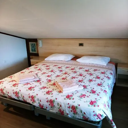 Apartament Pogled Na Gore *