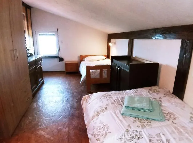 Pogled Na Gore Pomjan